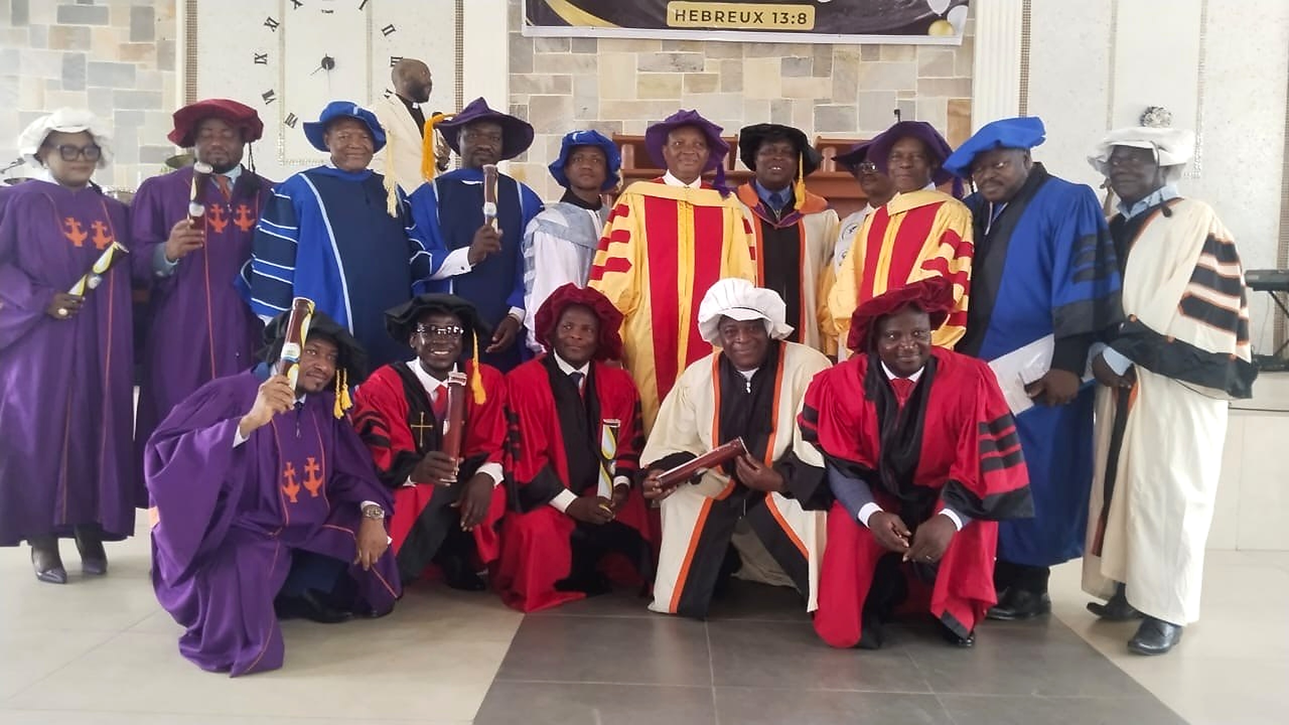 Global university community